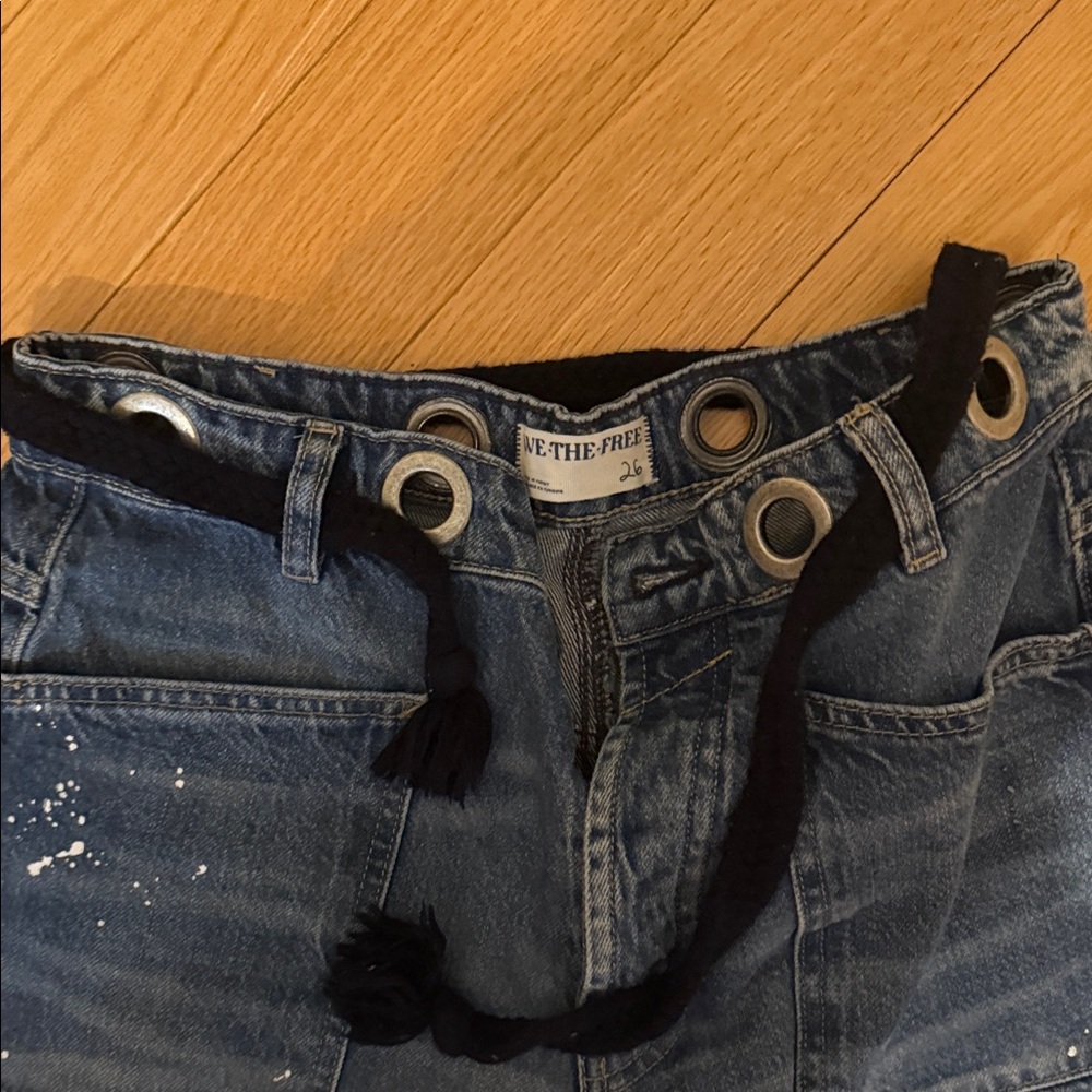 Women’s we the free barrel Blue Jeans - Picture 4 of 5